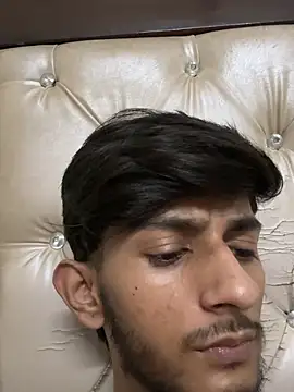 ronnnnn718 online show from July 2026 10:43:01 AM