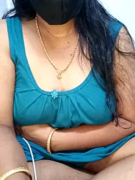 Snapshot of tamil_sarah chatting on June 2026 03:55:02 PM tamil sarah online show from June 2026 03:55:02 PM
