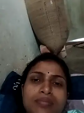 Snapshot of Smritiii chatting on July 2026 12:54:01 AM Smritiii online show from July 2026 12:54:01 AM