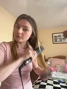 ChloeRaexox online show from June 2026 03:14:02 PM