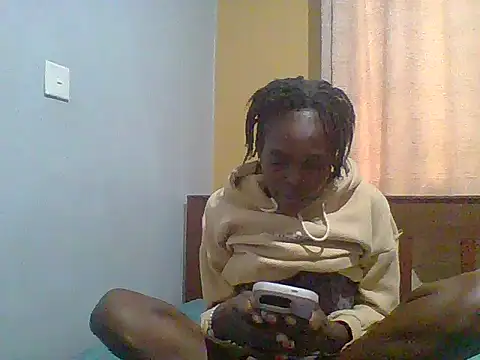 fancyfancy1 online show from June 2026 10:46:02 AM