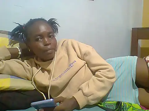 fancyfancy1 online show from June 2026 07:11:01 AM