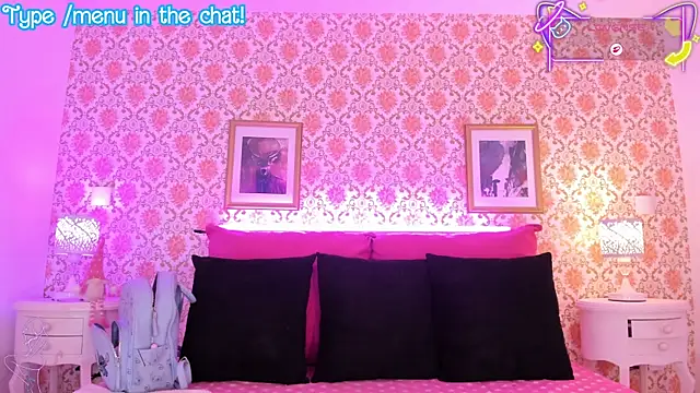 Snapshot of SaraAvila chatting on July 2026 11:00:01 PM SaraAvila online show from July 2026 11:00:01 PM