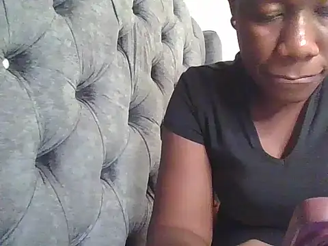 Snapshot of SWEET-SHERRYL chatting on July 2026 09:37:02 AM SWEET-SHERRYL online show from July 2026 09:37:02 AM