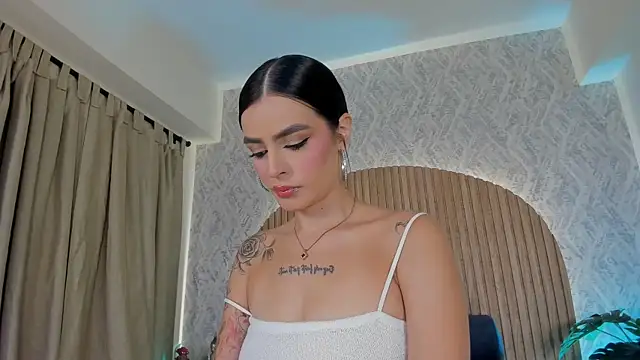 Snapshot of Victoria_Blake_ chatting on July 2026 03:48:01 AM Victoria Blake online show from July 2026 03:48:01 AM