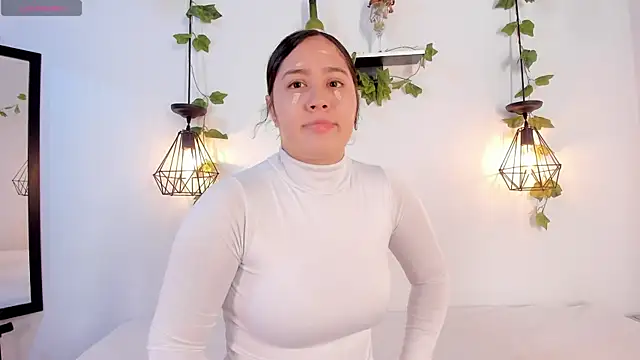 Snapshot of aisha_duque_ chatting on June 2026 08:46:01 PM aisha duque online show from June 2026 08:46:01 PM