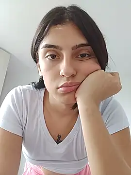 Snapshot of Susy_Doll1 chatting on July 2026 06:46:01 PM Susy Doll1 online show from July 2026 06:46:01 PM