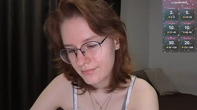 Snapshot of PliantMissus chatting on June 2026 07:18:02 PM PliantMissus online show from June 2026 07:18:02 PM