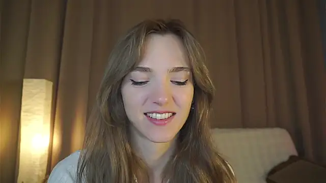 Snapshot of MarielRoloson chatting on July 2026 07:07:02 PM MarielRoloson online show from July 2026 07:07:02 PM