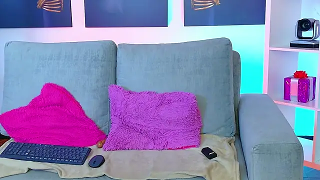 Another  angel online show from July 2026 07:16:02 PM