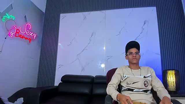 Kleyn black online show from June 2026 10:15:01 AM