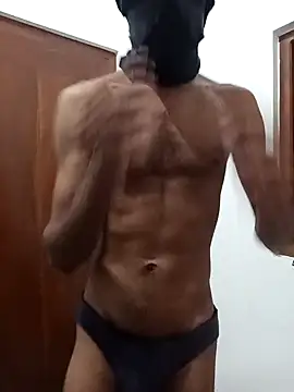 Snapshot of UR_skinny_boy chatting on July 2026 06:44:01 PM UR skinny boy online show from July 2026 06:44:01 PM