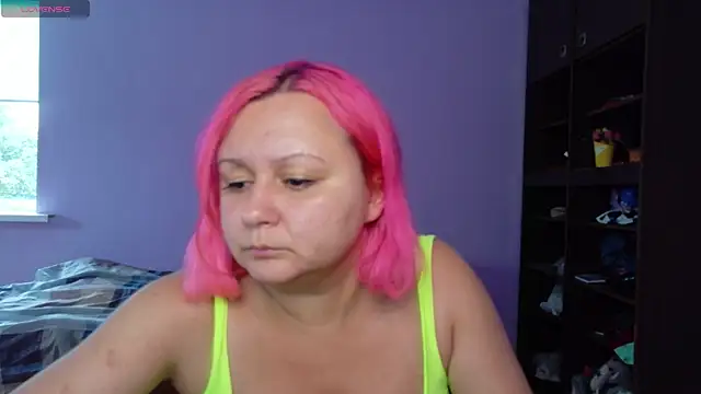 Velvet Rosse online show from July 2026 02:43:02 PM
