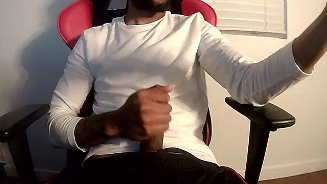 Snapshot of itssofuckingbig chatting on July 2026 03:11:02 AM itssofuckingbig online show from July 2026 03:11:02 AM