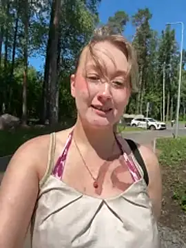 Snapshot of yourcherry3 chatting on June 2026 10:52:01 AM yourcherry3 online show from June 2026 10:52:01 AM