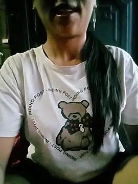 Snapshot of Helen-nn chatting on July 2026 12:01:02 PM Helen-nn online show from July 2026 12:01:02 PM