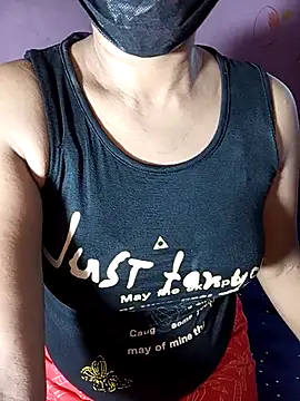 Snapshot of Nikini-xx chatting on July 2026 03:45:01 AM Nikini-xx online show from July 2026 03:45:01 AM