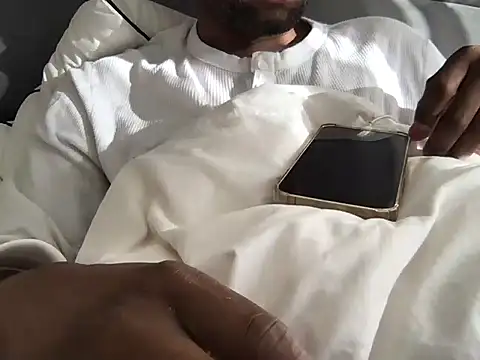 LeoneForYou online show from July 2026 07:12:01 AM