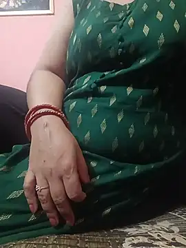 Snapshot of Komal_baaby chatting on June 2026 01:03:01 PM Komal baaby online show from June 2026 01:03:01 PM