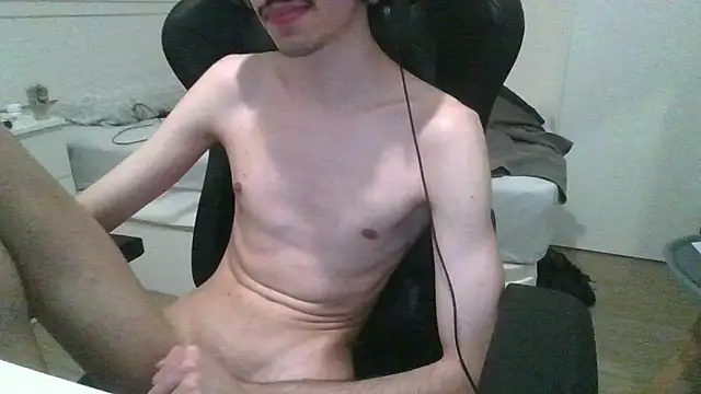 Snapshot of gabrielNovin17cm chatting on June 2026 08:41:02 PM gabrielNovin17cm online show from June 2026 08:41:02 PM