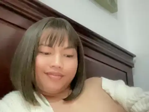 Snapshot of sweetprecious_aiahx chatting on June 2026 04:31:02 PM sweetprecious aiahx online show from June 2026 04:31:02 PM