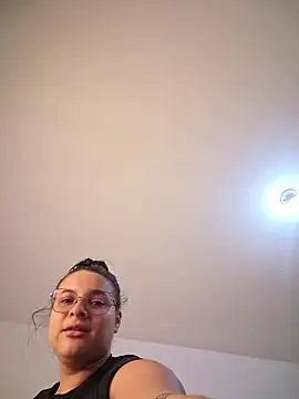 Snapshot of Alliceadams chatting on July 2026 05:00:02 AM Alliceadams online show from July 2026 05:00:02 AM
