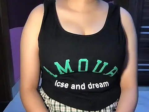 Diamond Girl147 online show from June 2026 12:37:01 PM