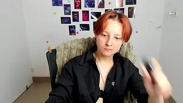 Dilara Kiss  online show from July 2026 11:51:02 AM