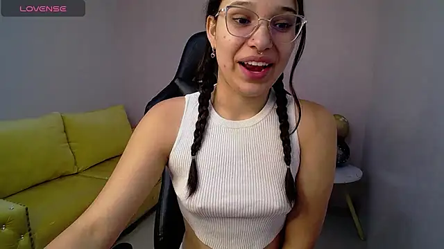 Snapshot of Lia_Rose_ch chatting on July 2026 12:22:02 PM Lia Rose ch online show from July 2026 12:22:02 PM