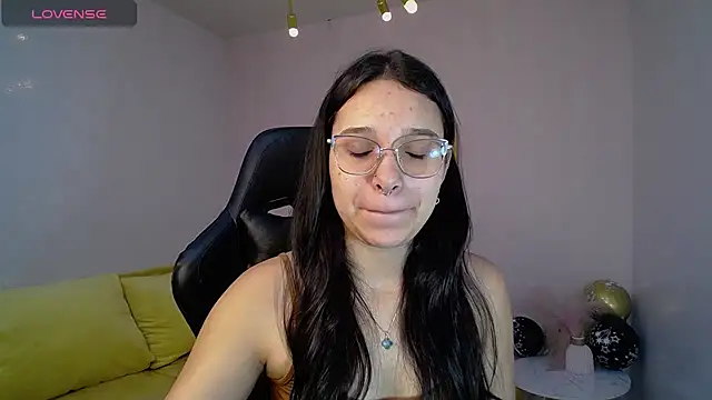 Snapshot of Lia_Rose_ch chatting on July 2026 12:22:02 PM Lia Rose ch online show from July 2026 12:22:02 PM