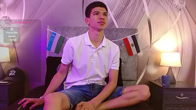 Snapshot of Dilan_Femboy chatting on July 2026 01:59:01 PM Dilan Femboy online show from July 2026 01:59:01 PM