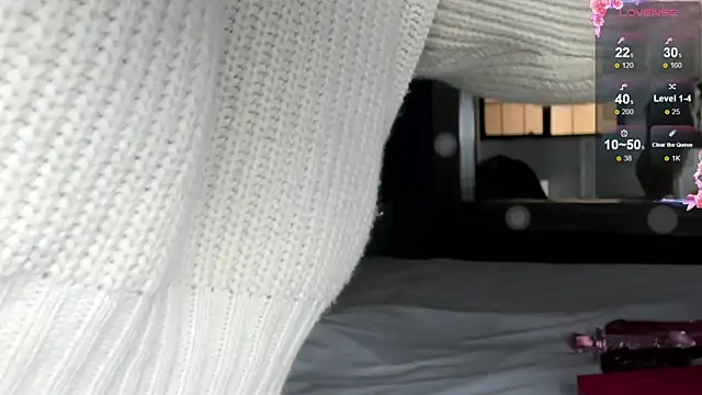 Snapshot of sharlottedoll chatting on July 2026 12:12:01 PM sharlottedoll online show from July 2026 12:12:01 PM