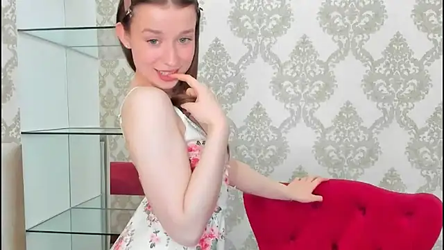 Snapshot of michelle_blus chatting on June 2026 08:10:02 PM michelle blus online show from June 2026 08:10:02 PM