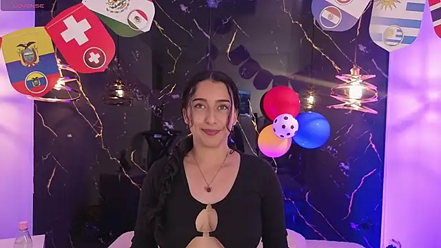 Snapshot of ZoeBlissX chatting on July 2026 11:35:01 AM ZoeBlissX online show from July 2026 11:35:01 AM