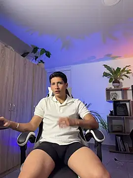 SantiLux  online show from June 2026 04:21:02 AM