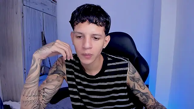 Snapshot of tylerrnova chatting on August 2026 03:16:02 AM tylerrnova online show from August 2026 03:16:02 AM