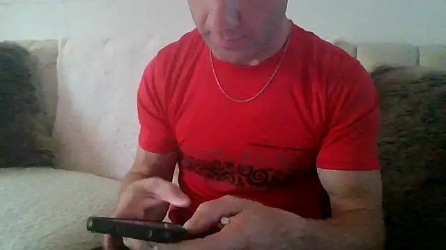 Snapshot of HotStraightDude chatting on June 2026 03:05:02 PM HotStraightDude online show from June 2026 03:05:02 PM