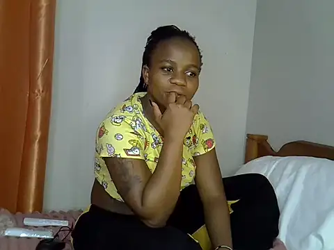Curvydollyy online show from June 2026 07:04:02 PM
