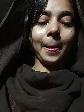 Snapshot of Simran_143 chatting on July 2026 03:00:02 PM Simran 143 online show from July 2026 03:00:02 PM