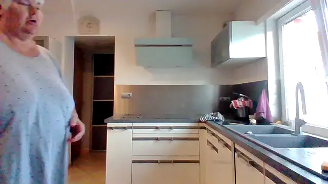 coquinesensuel online show from August 2026 06:49:01 AM