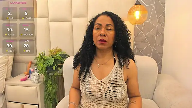 Snapshot of Nahomi_Dominique chatting on July 2026 12:53:01 PM Nahomi Dominique online show from July 2026 12:53:01 PM