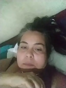Snapshot of BigAssQueenLatina chatting on June 2026 11:40:01 PM BigAssQueenLatina online show from June 2026 11:40:01 PM