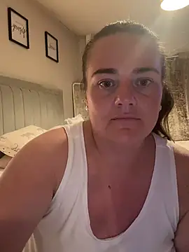 Bustygem  online show from June 2026 09:05:02 PM