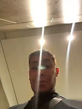 Mao Rivers online show from August 2026 03:47:01 PM