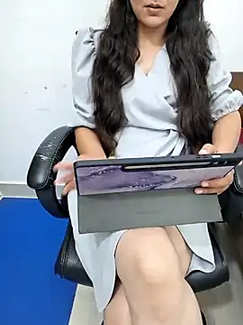 sushmita0 online show from July 2026 01:32:01 PM