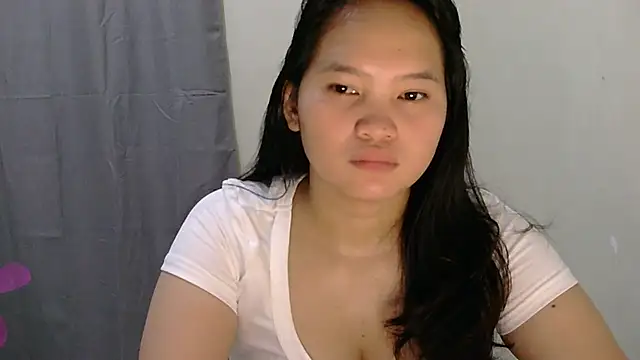 Snapshot of Fhwilloughbyxx chatting on June 2026 06:23:01 PM Fhwilloughbyxx online show from June 2026 06:23:01 PM