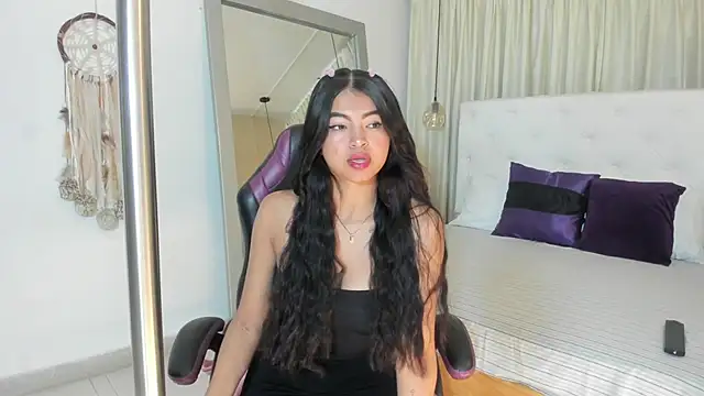 Sophi Lee   online show from June 2026 12:52:01 PM