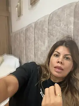 Valen Milf4u online show from July 2026 12:51:01 AM