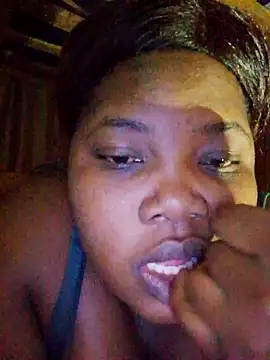 Snapshot of ellena8 chatting on June 2026 10:36:02 PM ellena8 online show from June 2026 10:36:02 PM