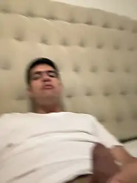 FernanHot69 online show from July 2026 02:42:01 AM